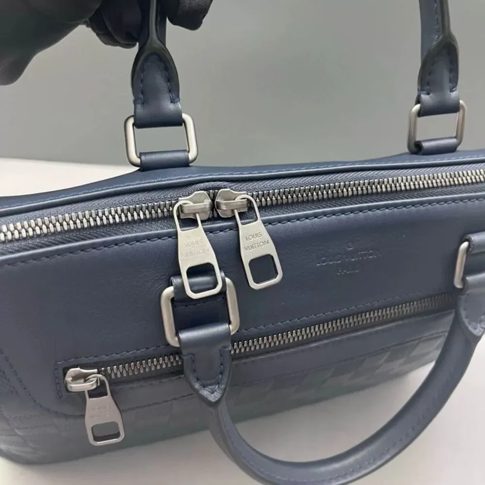 Louis Vuitton Women Pre-Loved Bag Very Good Condition